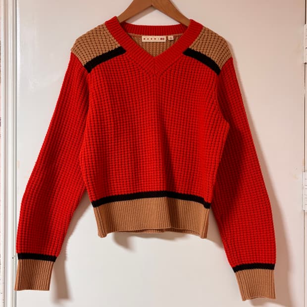 유니클로 마르니 니트