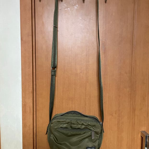 포터 숄더백