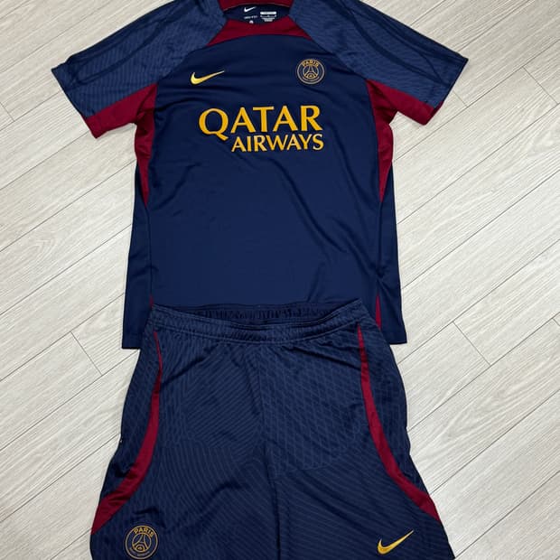 파리 생제르망 트레이닝 슬림핏 m