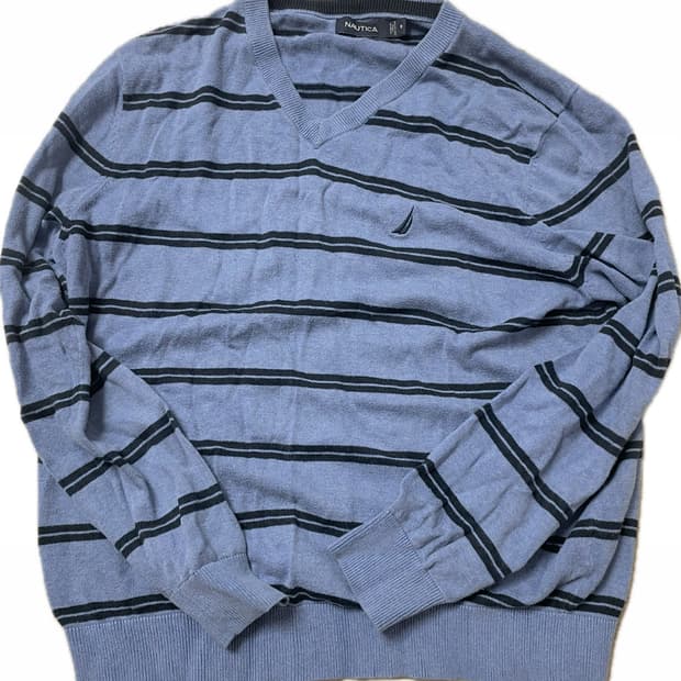 노티카 브이넥 코튼 니트