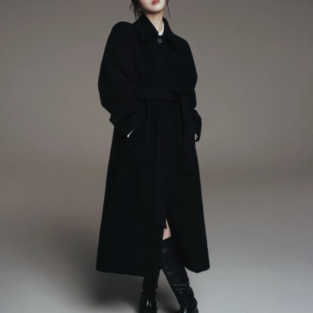 한소희 발마칸 코트 m