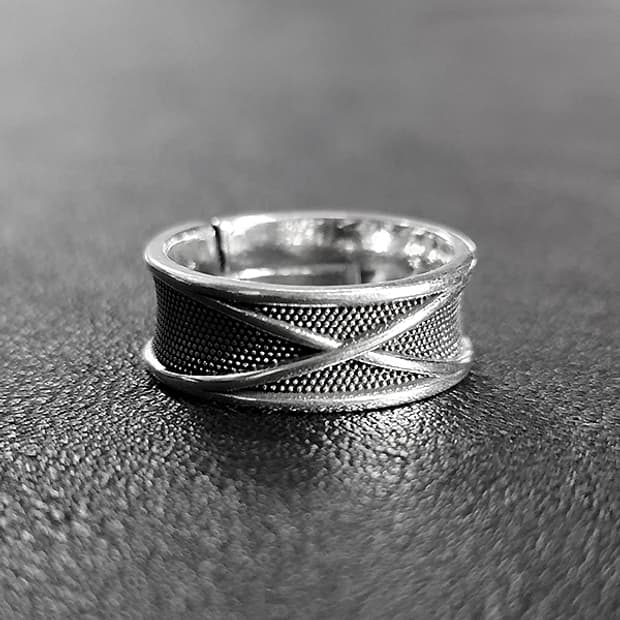 Interline 백동 남자 엔틱 빈티지 명품 균형 대칭 운명 반지