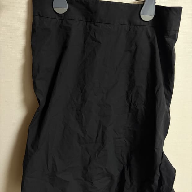 질샌더 미디스커트