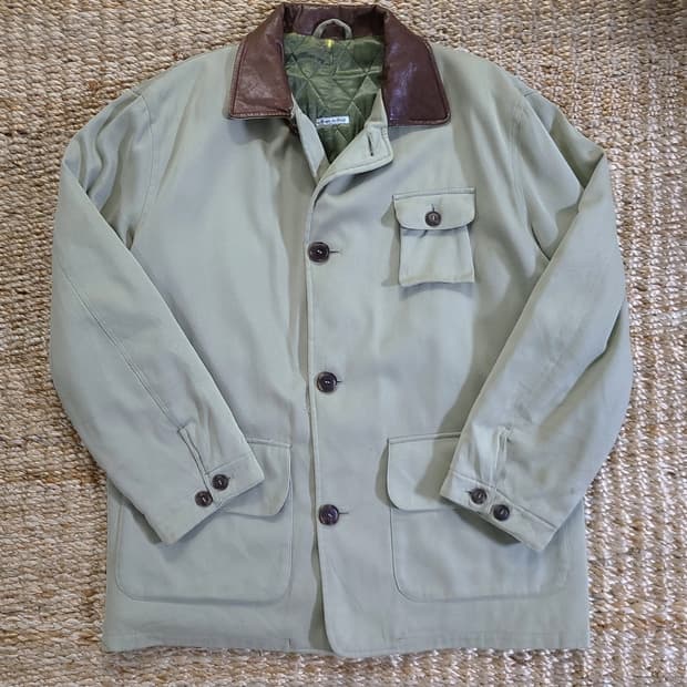 조르지오 아르마니 카코트