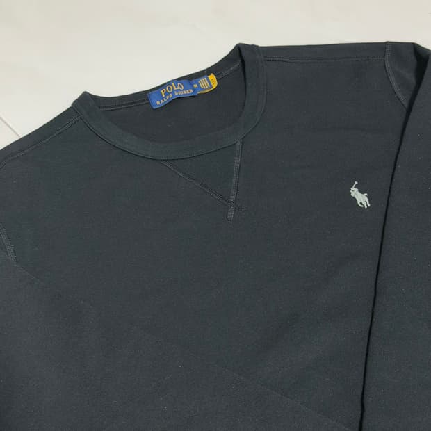 폴로 맨투맨 블랙 m 정품 큐알