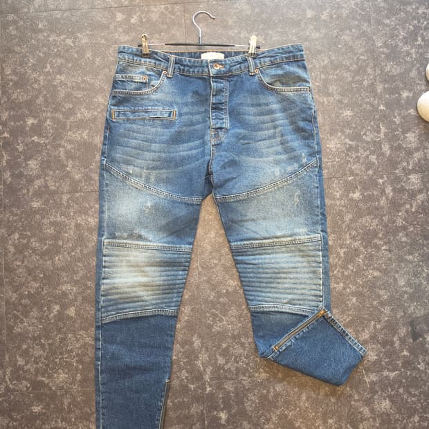 #ZARAMAN 브랜드의 남성 바이커 슬림 테이퍼드 데님