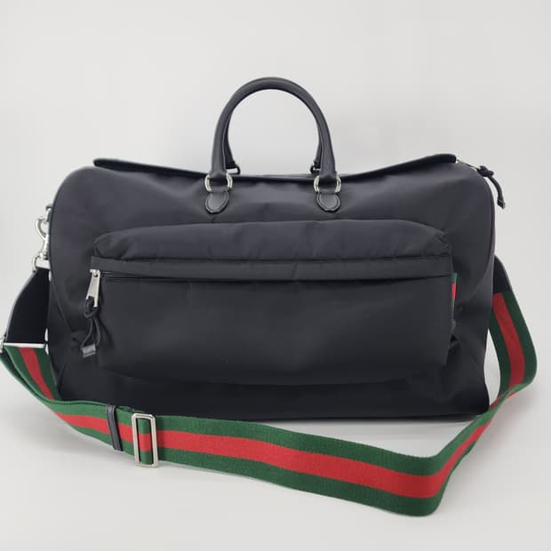 초민트급 구찌 이정재 라지 더플백 블랙 나일론 보스턴백 반둘리에