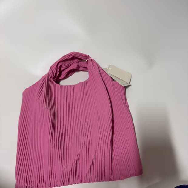 코스 스몰 플리츠 토트백 핑크