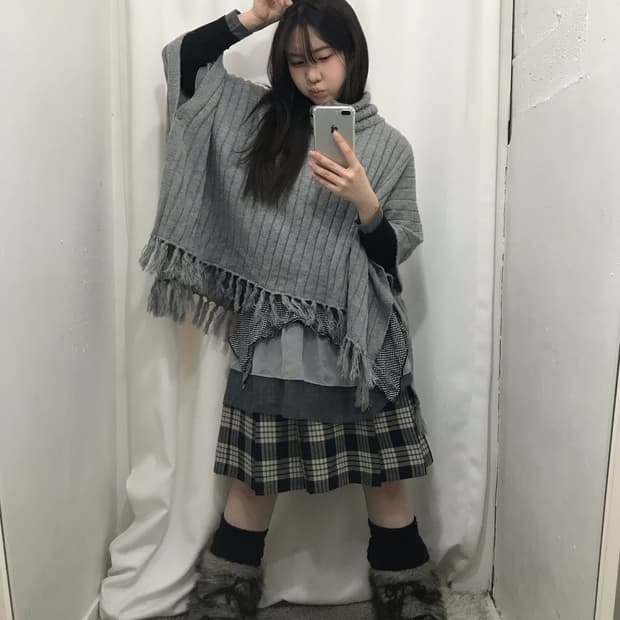 무채색 케이프 코디 세트 🤍