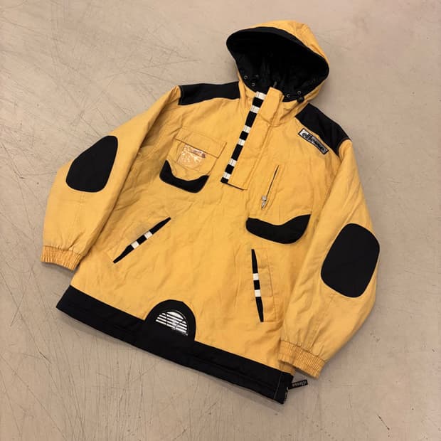 엘레쎄 스키 올드스쿨 배색 아노락 점퍼