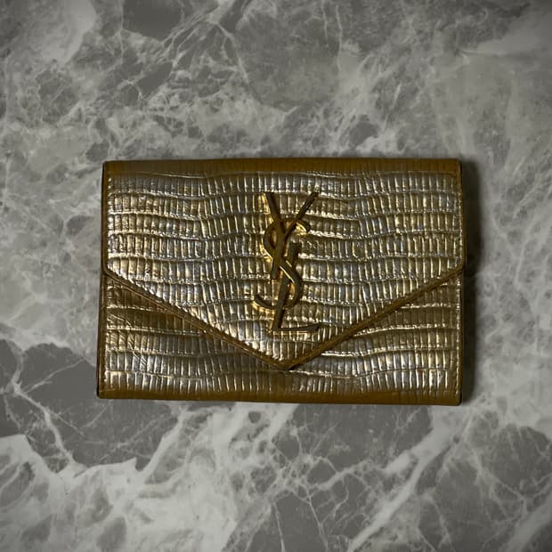 gold wallet