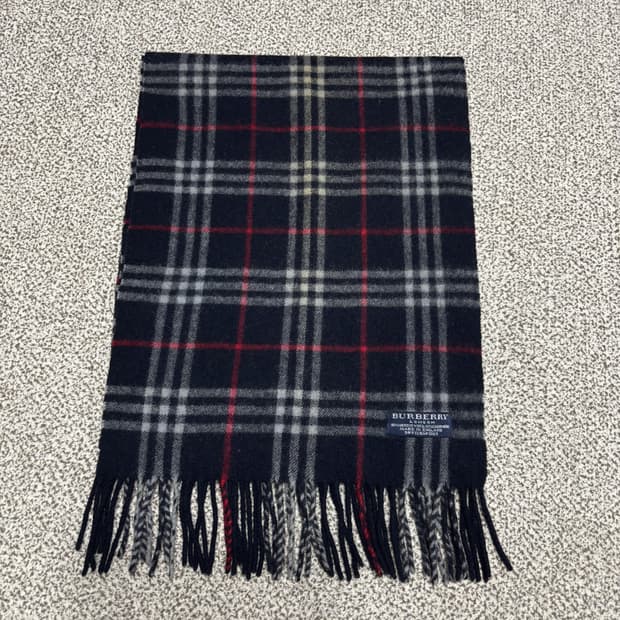 [택포,램스울100] 버버리 노바체크 네이비 머플러 목도리 [A-]