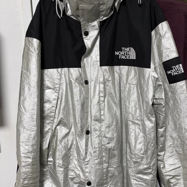 NJ4HK06K 노스페이스 바람막이