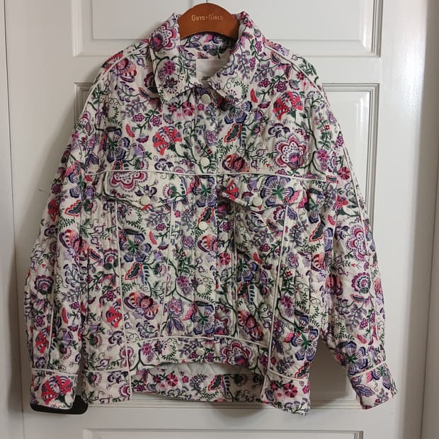 쥬시쥬디 플라워 퀼팅 자켓