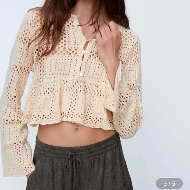 자라(ZARA) 크로셰 니트탑