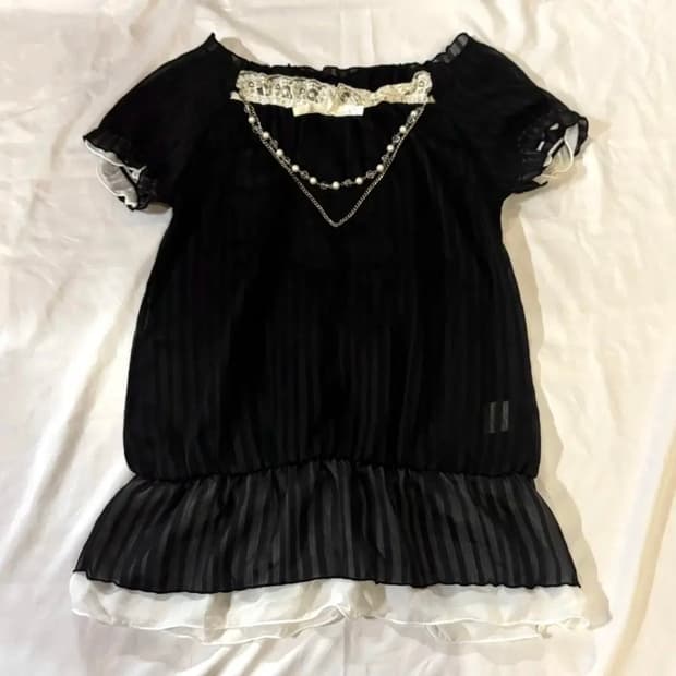 로걀탑2장일괄 쉬폰캉캉반팔블라우스블랙고딕셔링퍼프공겜여주공주고스로리갸루펑크