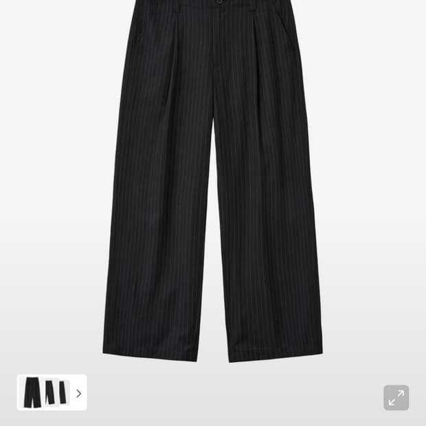 패러킷 와이드 스트라이프 턱 팬츠 블랙 L사이즈