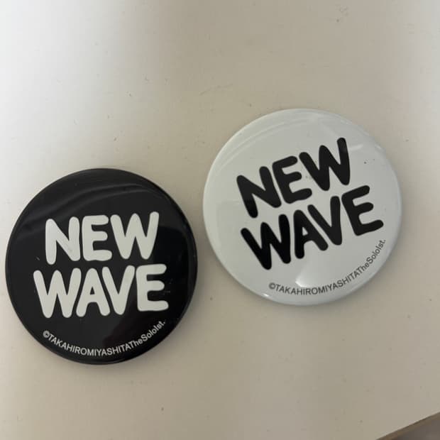 솔로이스트 핀뱃지