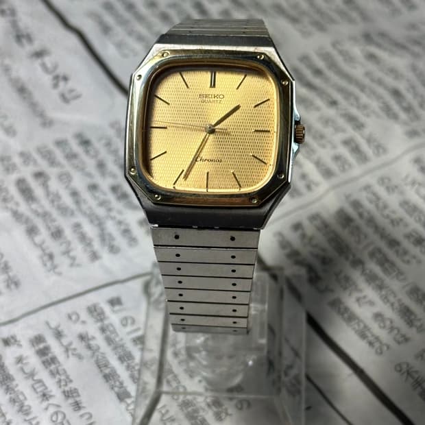 SEIKO quartz chronos