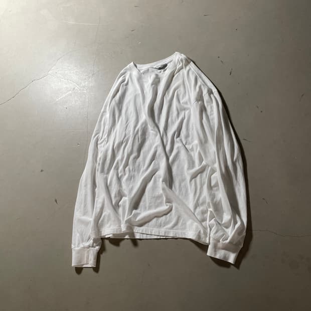 언유즈드 롱슬리브 티셔츠