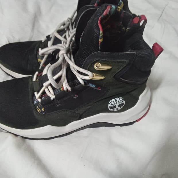 팀버랜드 매드버리 사이드 지퍼 워커