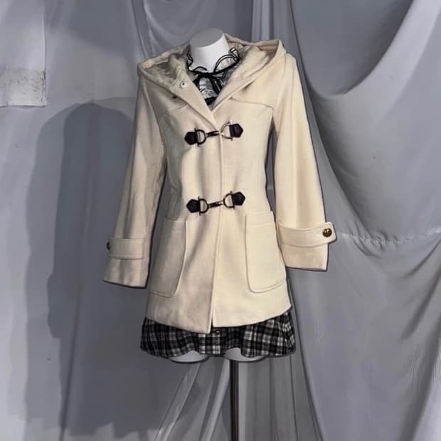 스윙잉서울 입질연) 공겜여주깔 갸루 코트