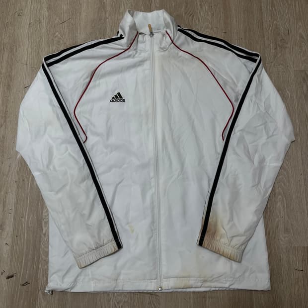 아디다스 화이트 레드 라인 바람막이 L/100