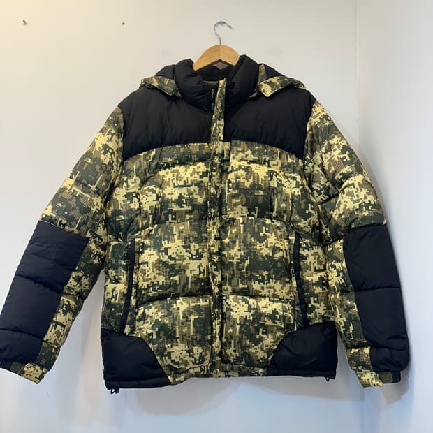 L) 엑셀레이터 디지털 카모플라주 폴리 패딩