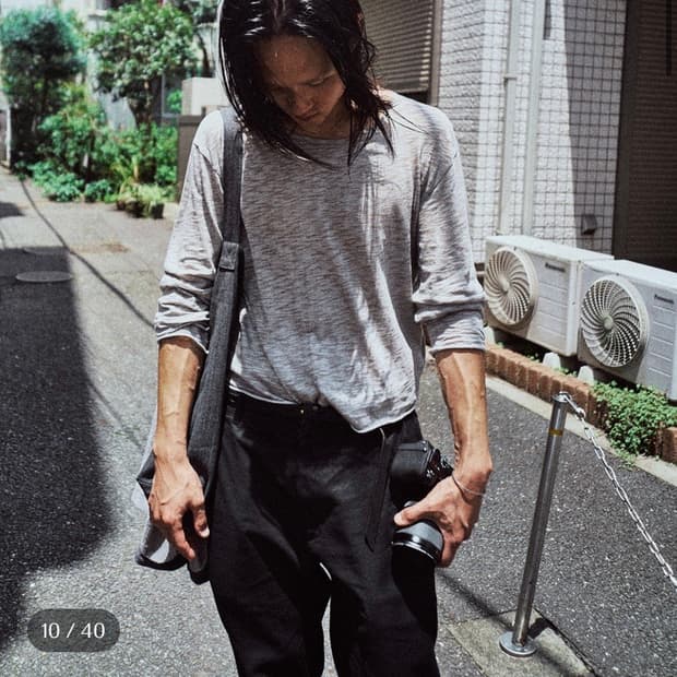 Textured Roll Long Sleeve- black