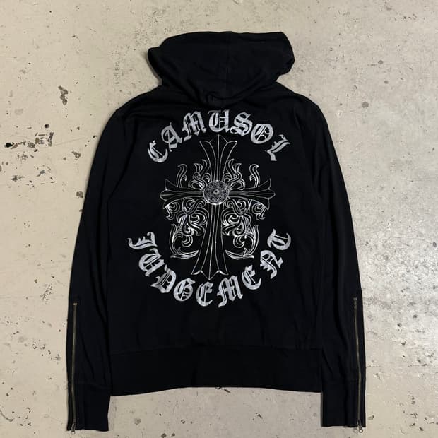 chrome printing detail 2-way hood zip-up