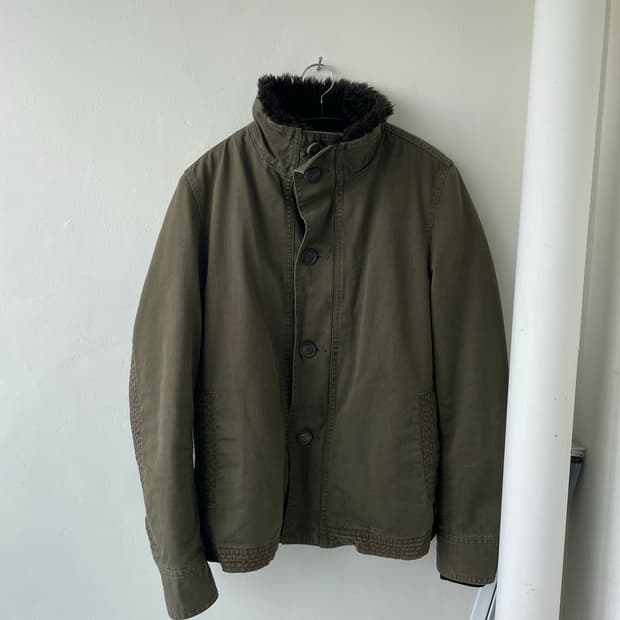 대빗 뫼르소 밀리터리 퍼자켓