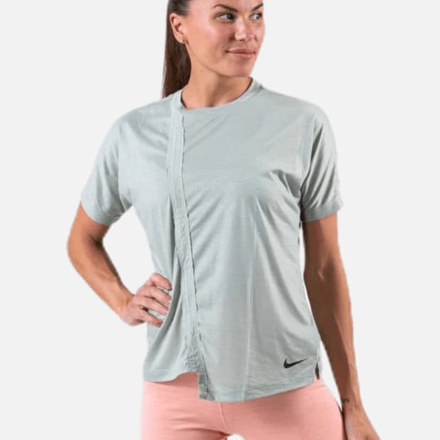 NIKE 나이키 레벨 러닝 숏츠 슬리브드
