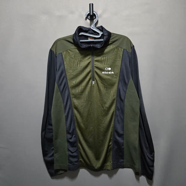 EIDER 집업 긴팔 티셔츠 카키 반집업