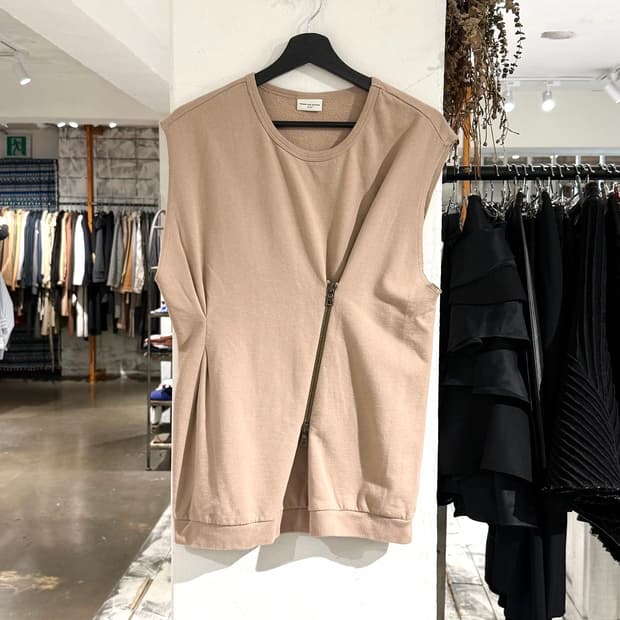 드리스 반 노튼 베이지 투웨이 스웻 베스트