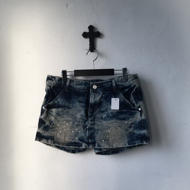 Cubic point washing denim short skirt