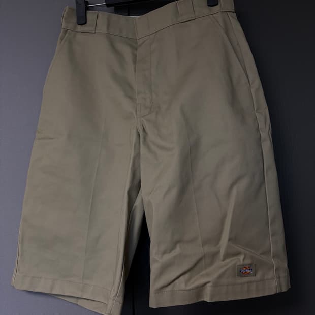 디키즈 42283 루즈핏 워크쇼츠 카키