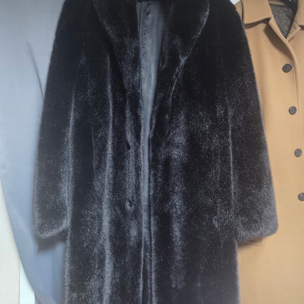 자라 zara 페이크퍼 코트