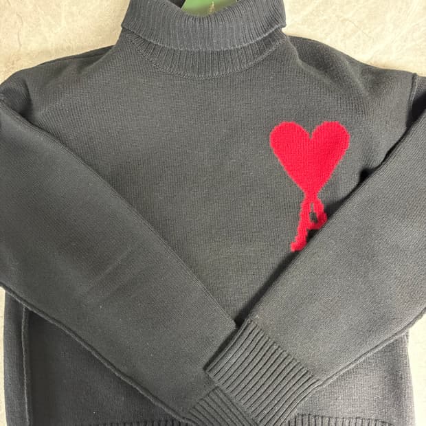 아미 빅로고 목플라 니트 S