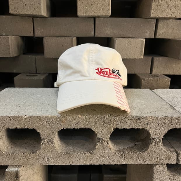 본 더치 화이트 캡