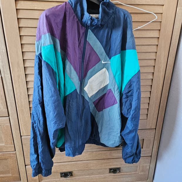 나이키 바람막이 빈티지