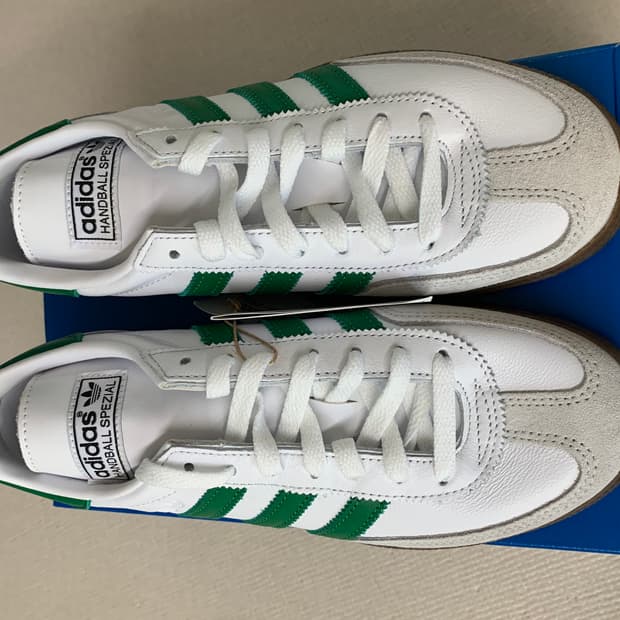 아디다스 핸드볼 스페지알 스니커즈