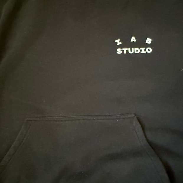 아이앱후드티블랙L