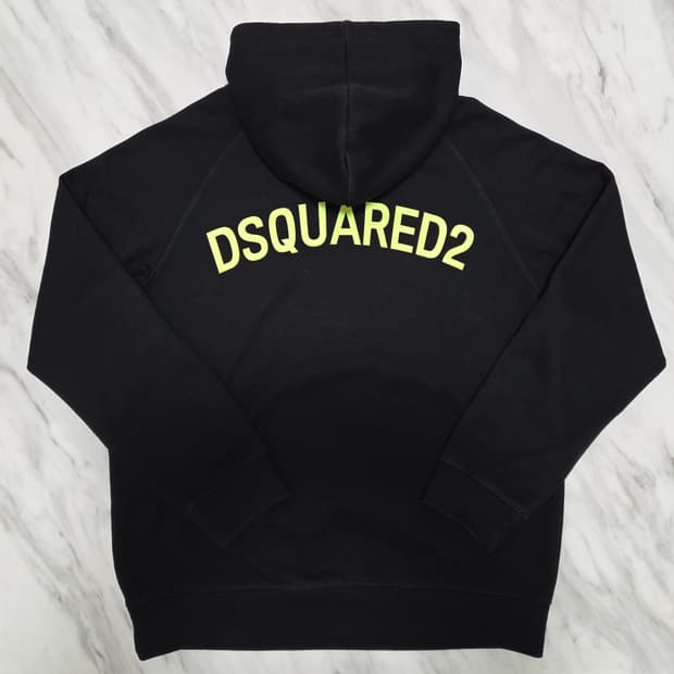디스퀘어드 네온 로고 후드티
