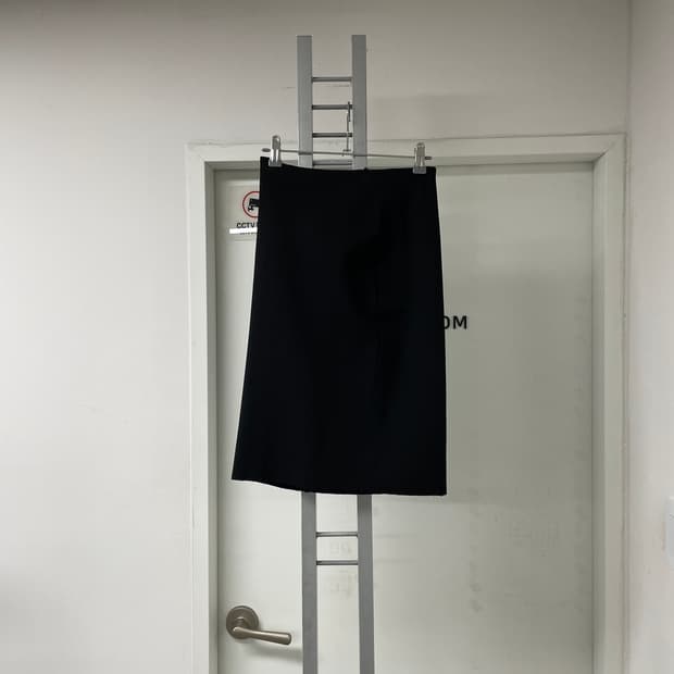 질샌더 NAVY 블랙 스커트 34