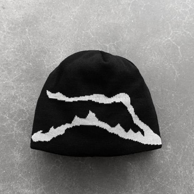 akimbo club beanie