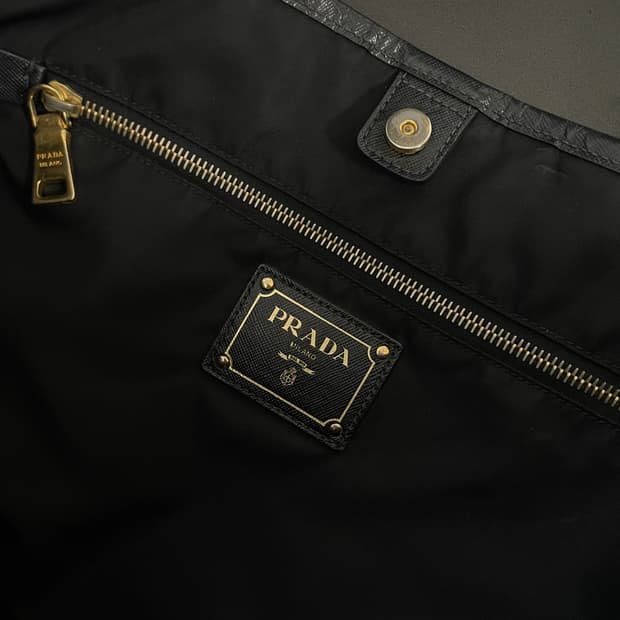 PRADA 프라다 토트 숄더 나일론 가죽 네로 블랙 쇼퍼 백