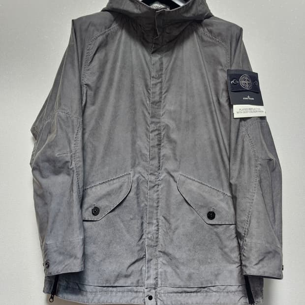 스톤아일랜드 리플렉티브 더스트 피니쉬 자켓
