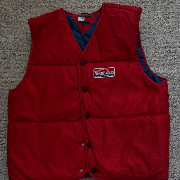 토미 진스 스포츠 에디션