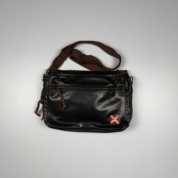 요시다포터 러기지라벨 라이너 숄더백 블랙