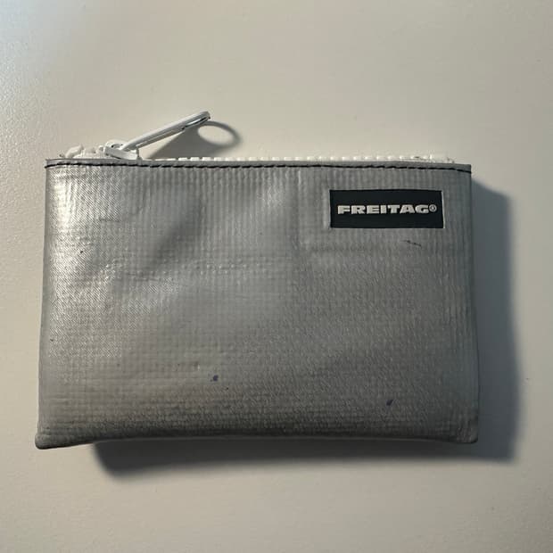 프라이탁 블레어 카드지갑